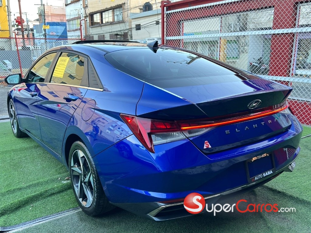 2021 Hyundai Elantra SEL — foto 5 / 12
