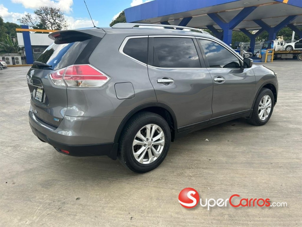 2015 Nissan X-Trail — foto 4 / 6