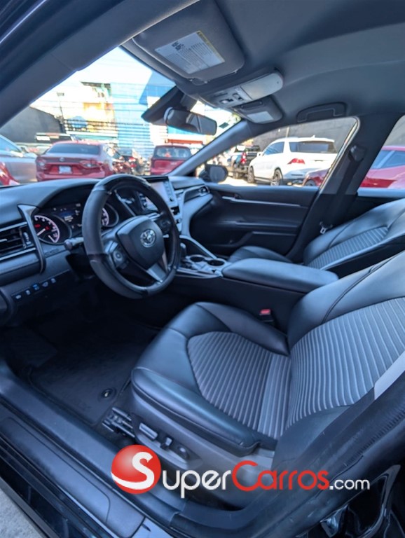 2022 Toyota Camry SE — foto 4 / 12