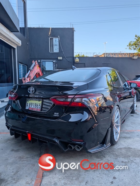 2022 Toyota Camry SE — foto 7 / 12