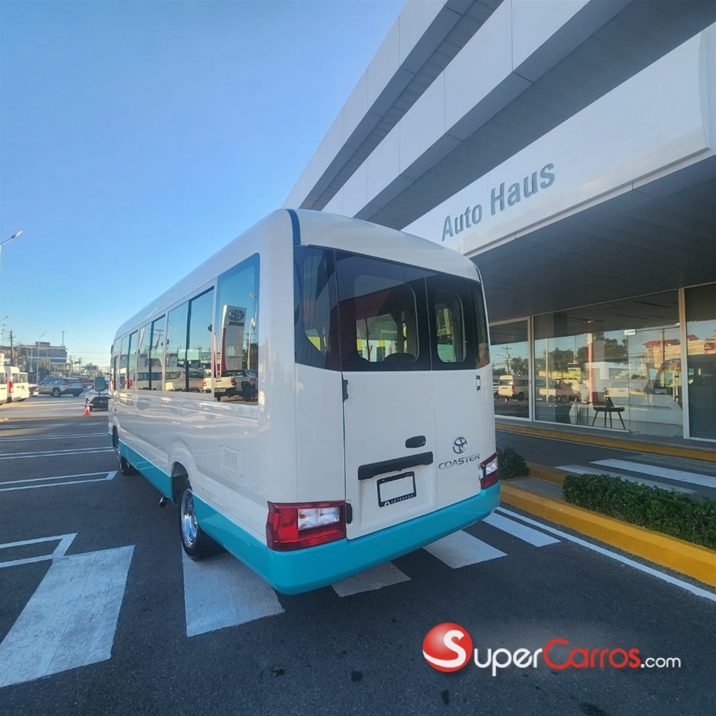 2026 Toyota Coaster — foto 6 / 10