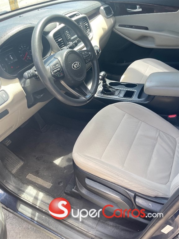 2018 Kia Sorento LX — foto 7 / 12