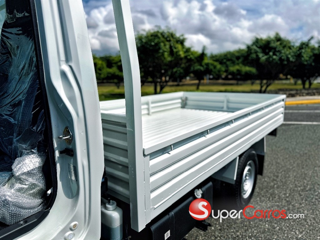 2026 Isuzu Traviz 10 Pies — foto 9 / 12