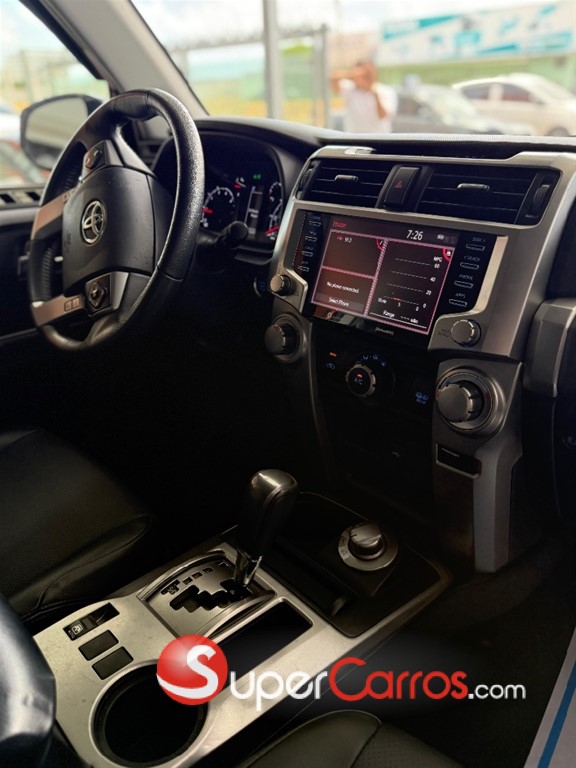 2021 Toyota 4 Runner Limited — foto 2 / 9