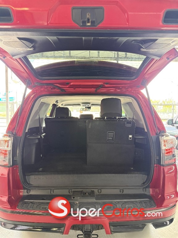 2021 Toyota 4 Runner Limited — foto 8 / 9