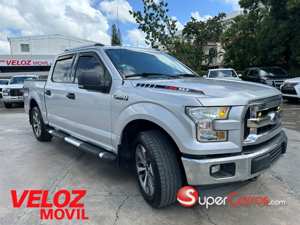 2017 Ford F 150 XLT — foto 2 / 7