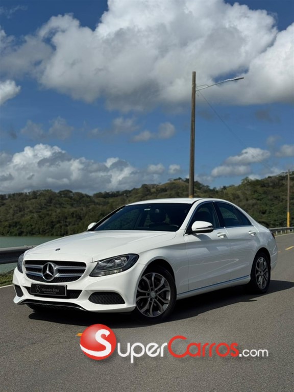 2017 Mercedes-Benz Clase C 250 — foto 7 / 12
