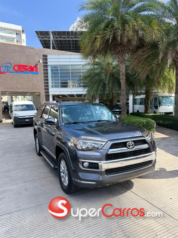 2016 Toyota 4 Runner Limited — foto 3 / 5
