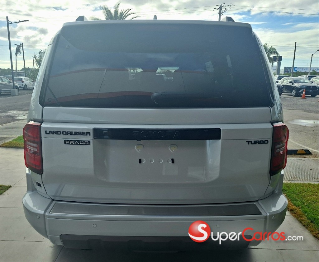 2026 Toyota Land Cruiser Prado Luxury 01 — foto 5 / 7