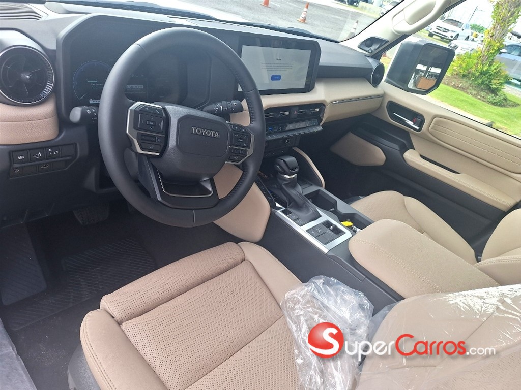 2026 Toyota Land Cruiser Prado Luxury 01 — foto 6 / 7