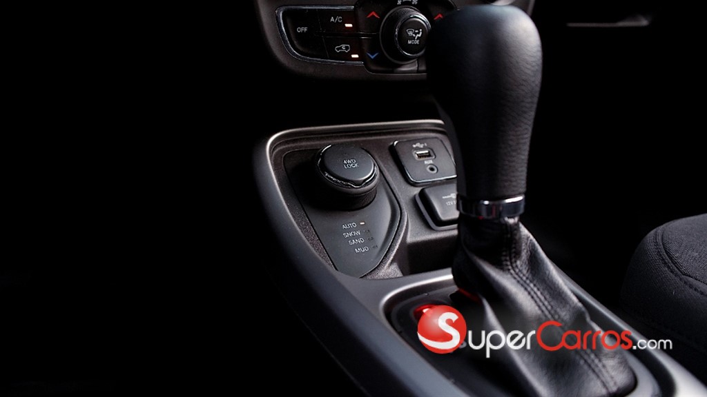 2019 Jeep Compass — foto 8 / 11