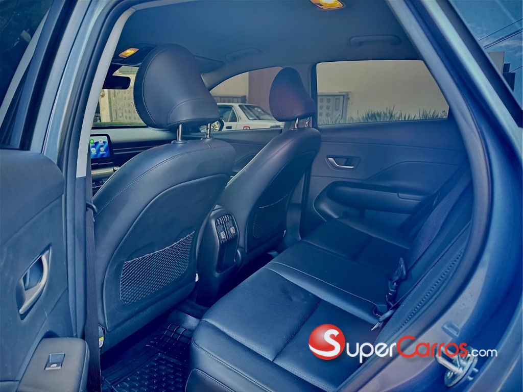2024 Hyundai KONA — foto 7 / 10