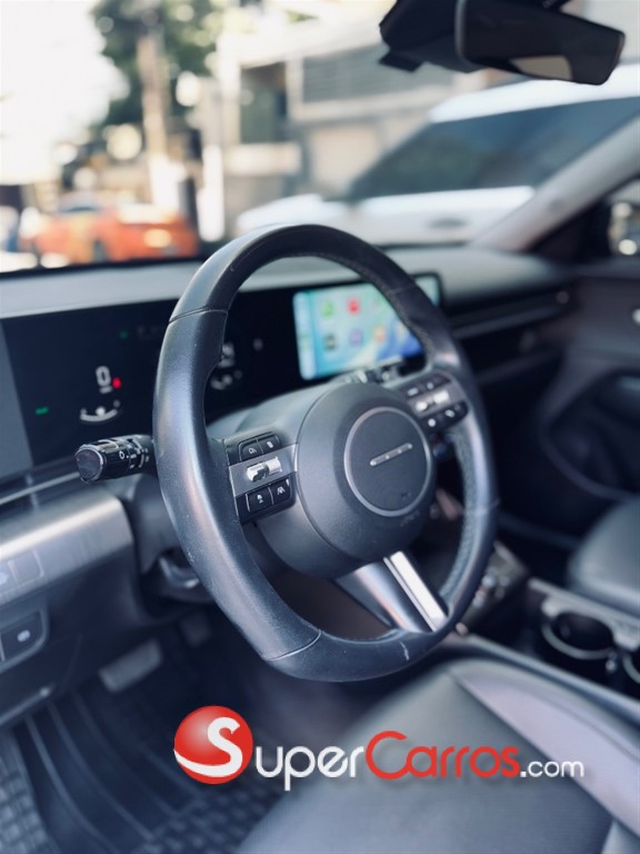 2024 Hyundai KONA — foto 8 / 10