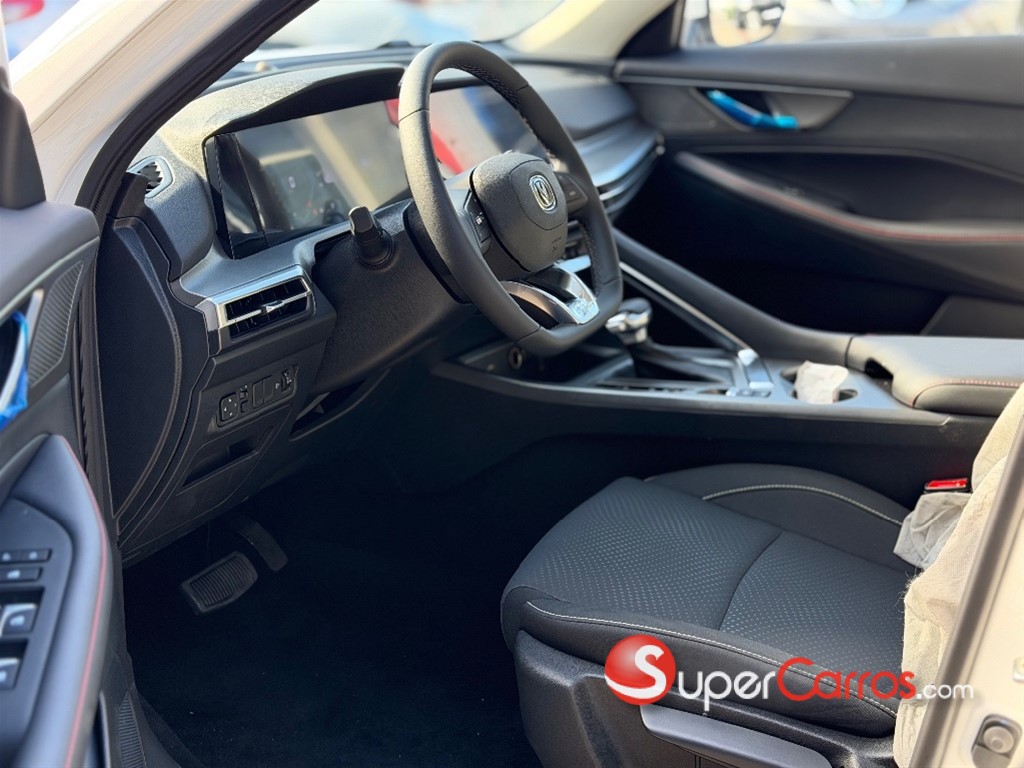 2026 Changan CS 35 Plus — foto 10 / 12