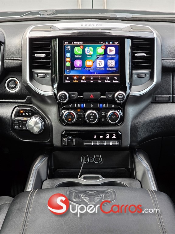 2020 Dodge Ram 1500 Laramie — foto 6 / 12