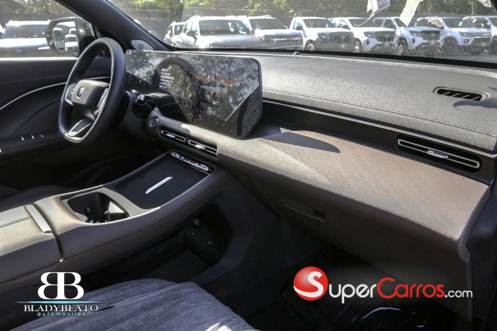 2027 Changan CS 55 Full — foto 9 / 12