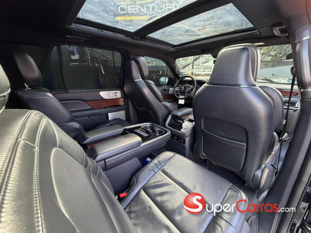 2023 Lincoln Navigator Reserve II — foto 7 / 11