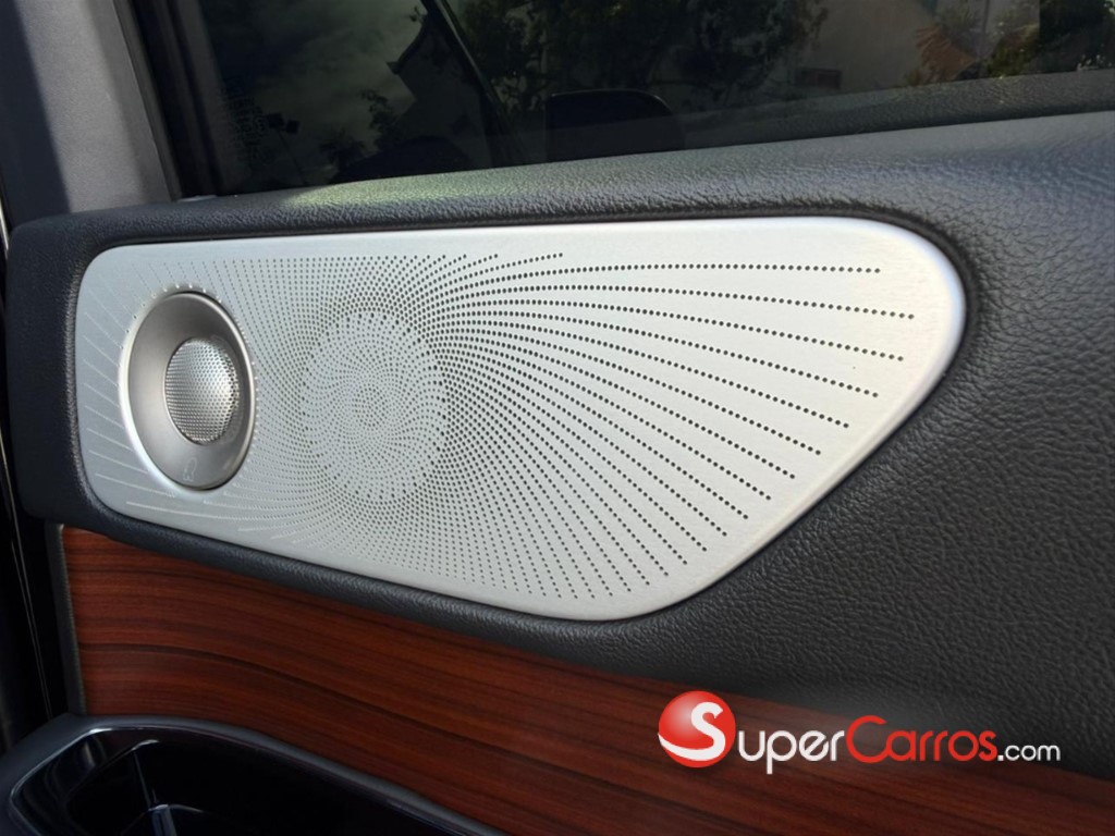 2023 Lincoln Navigator Reserve II — foto 8 / 11