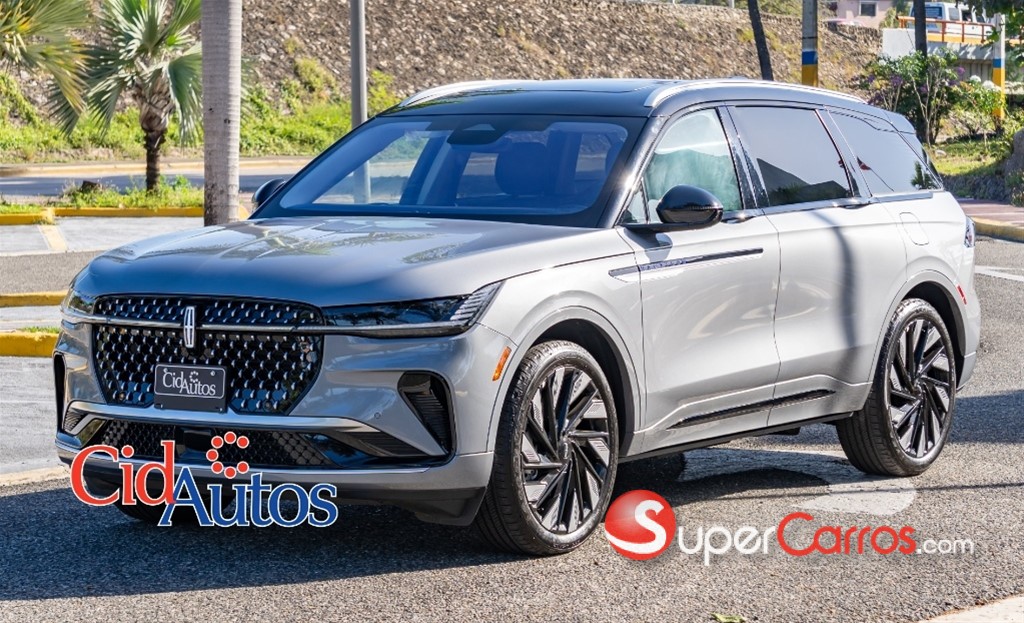 2025 Lincoln Nautilus — foto 2 / 12