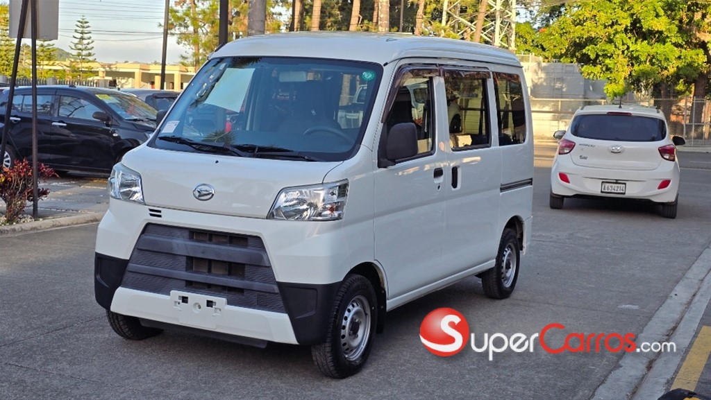 2020 Daihatsu Hijet — foto 2 / 12