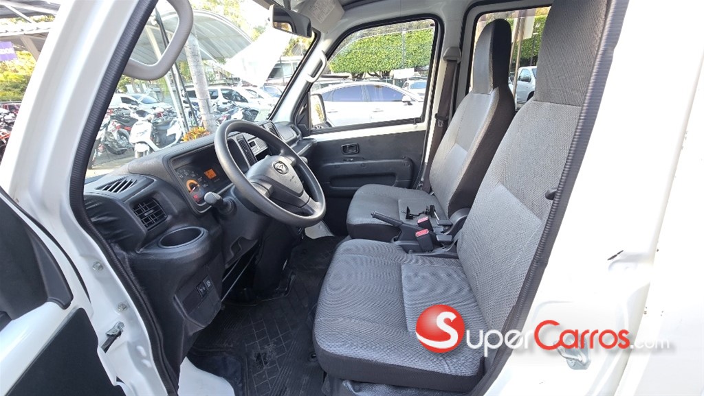2020 Daihatsu Hijet — foto 12 / 12