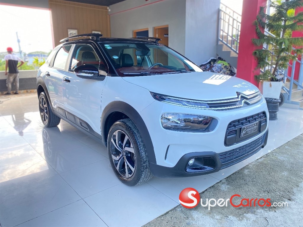 2023 Citroen C-4 Cactus — foto 2 / 9
