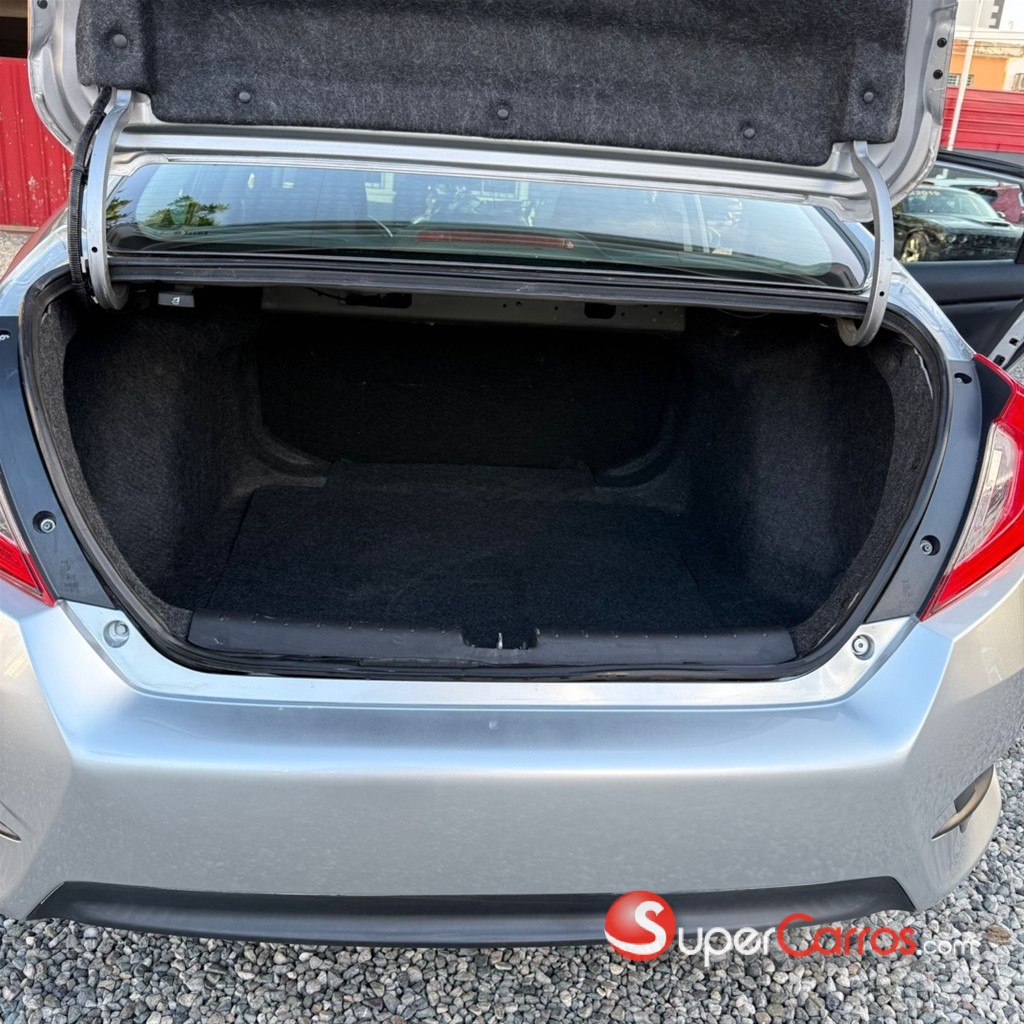 2020 Honda Civic LX — foto 11 / 12