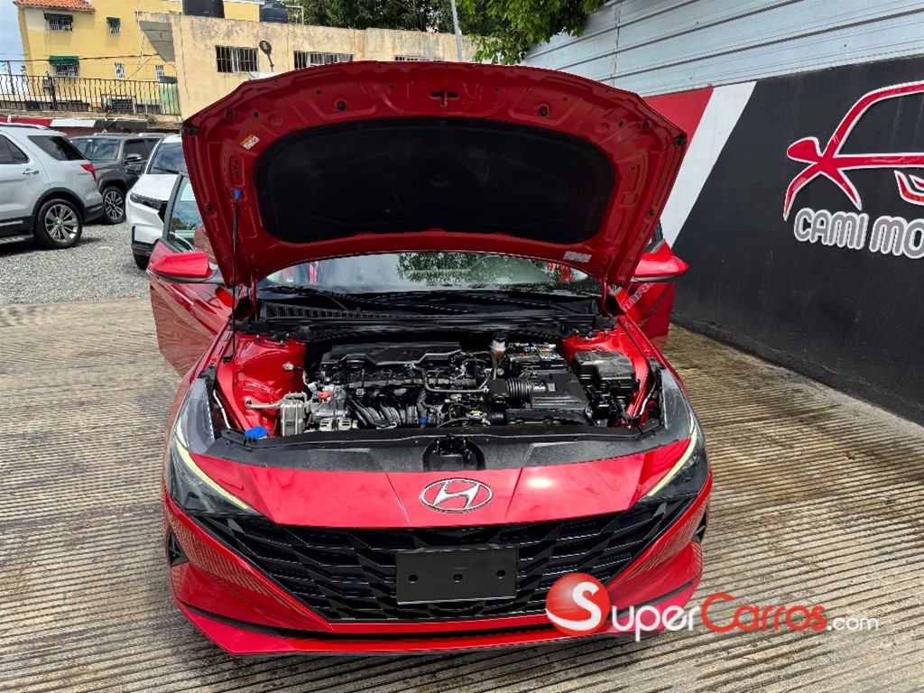 2023 Hyundai Elantra SEL — foto 11 / 12