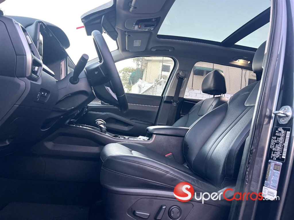 2022 Kia Sorento S — foto 8 / 10