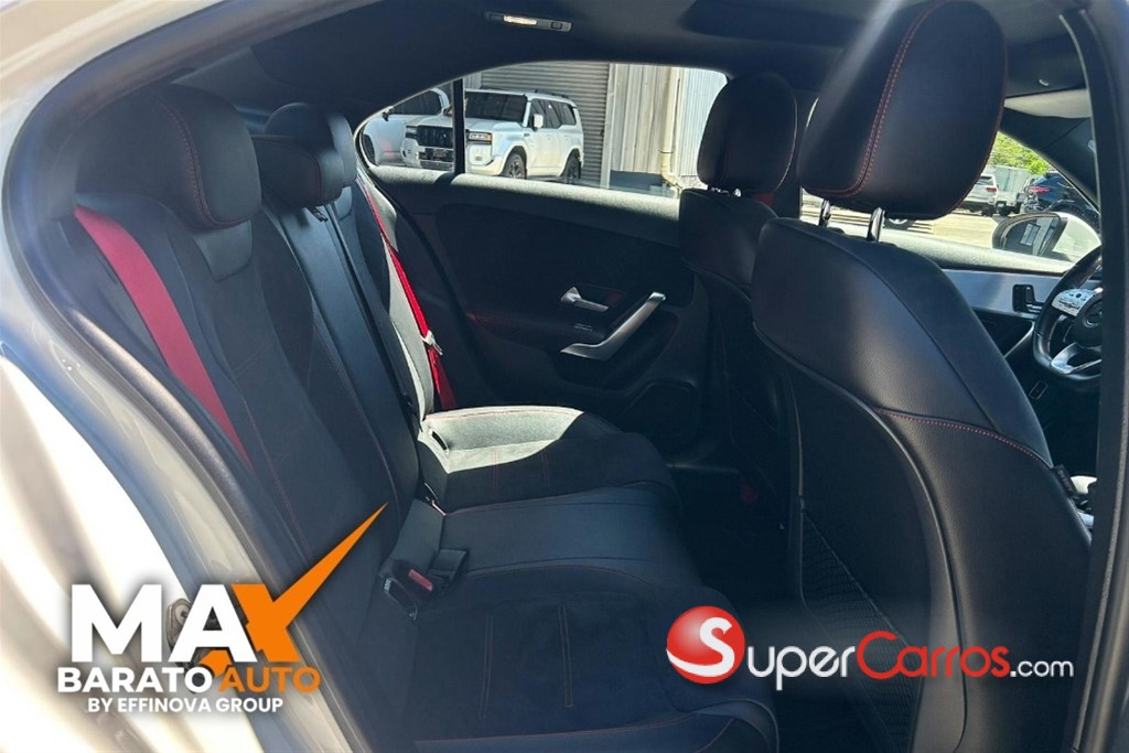 2020 Mercedes-Benz Clase A 35 AMG — foto 8 / 12