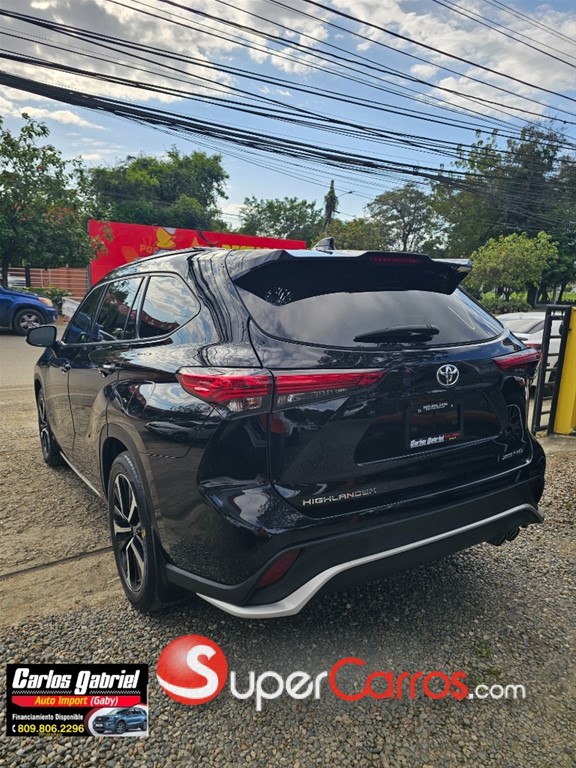 2022 Toyota Highlander XSE — foto 3 / 10