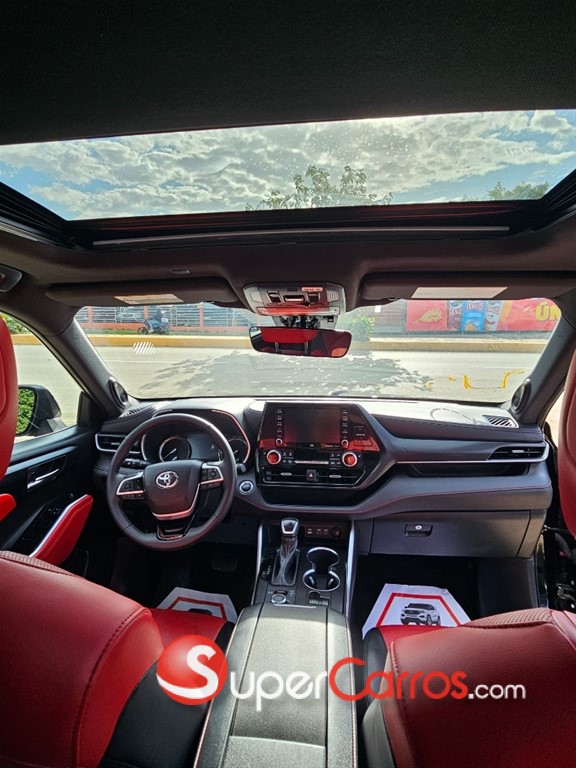 2022 Toyota Highlander XSE — foto 5 / 10