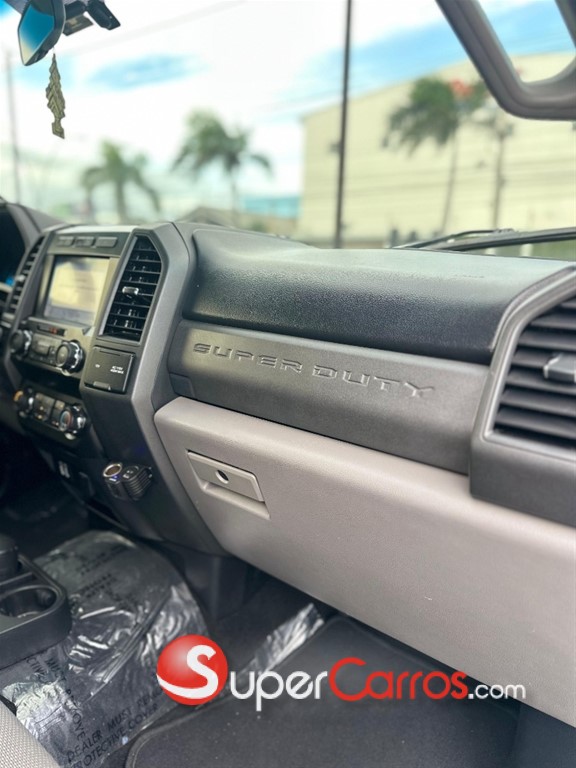 2019 Ford F 350 Super Duty — foto 6 / 12