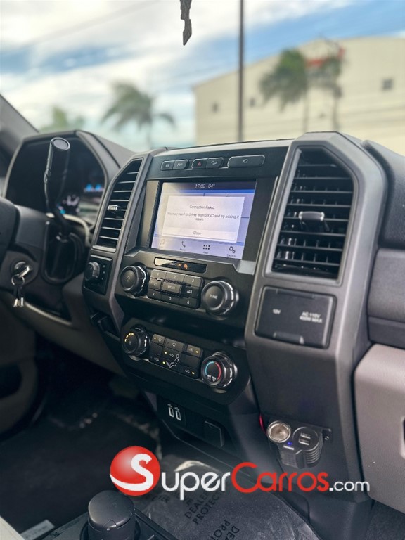 2019 Ford F 350 Super Duty — foto 8 / 12