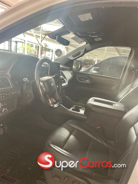 2021 Chevrolet Suburban Highcountry — foto 5 / 7