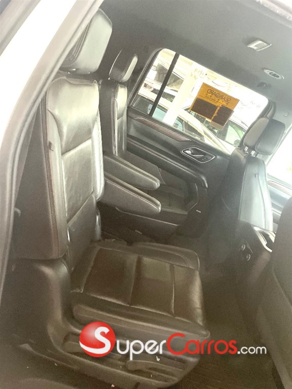2021 Chevrolet Suburban Highcountry — foto 6 / 7