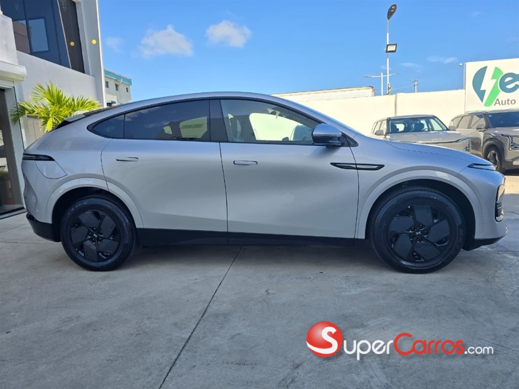 2026 Xpeng G6 Standard Range — foto 5 / 12