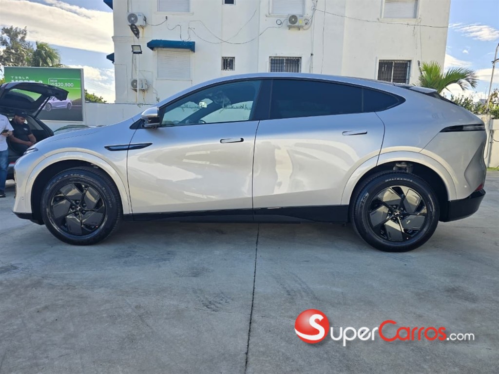 2026 Xpeng G6 Standard Range — foto 7 / 12