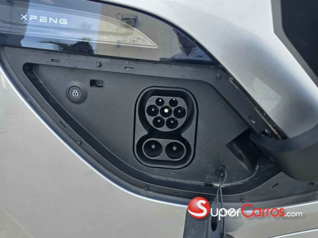 2026 Xpeng G6 Standard Range — foto 10 / 12