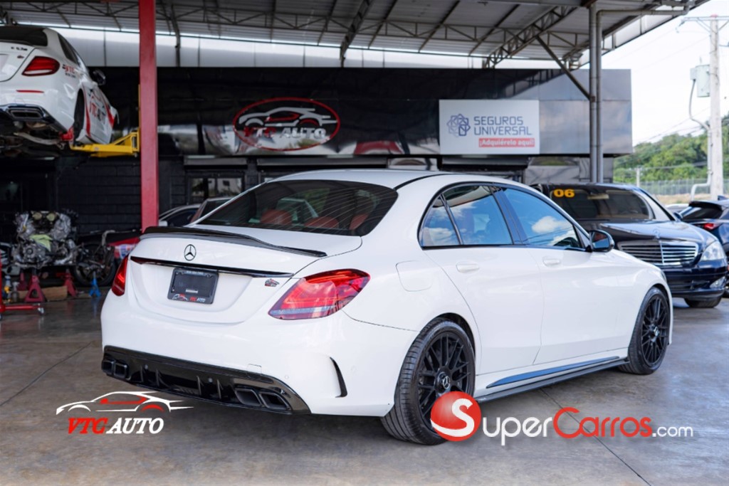 2019 Mercedes-Benz Clase C 300 — foto 3 / 11