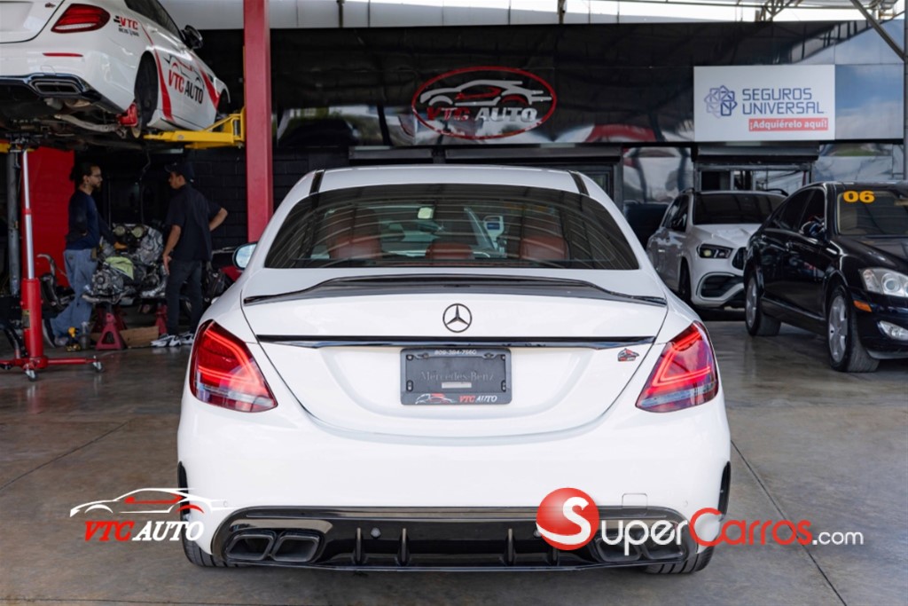 2019 Mercedes-Benz Clase C 300 — foto 4 / 11