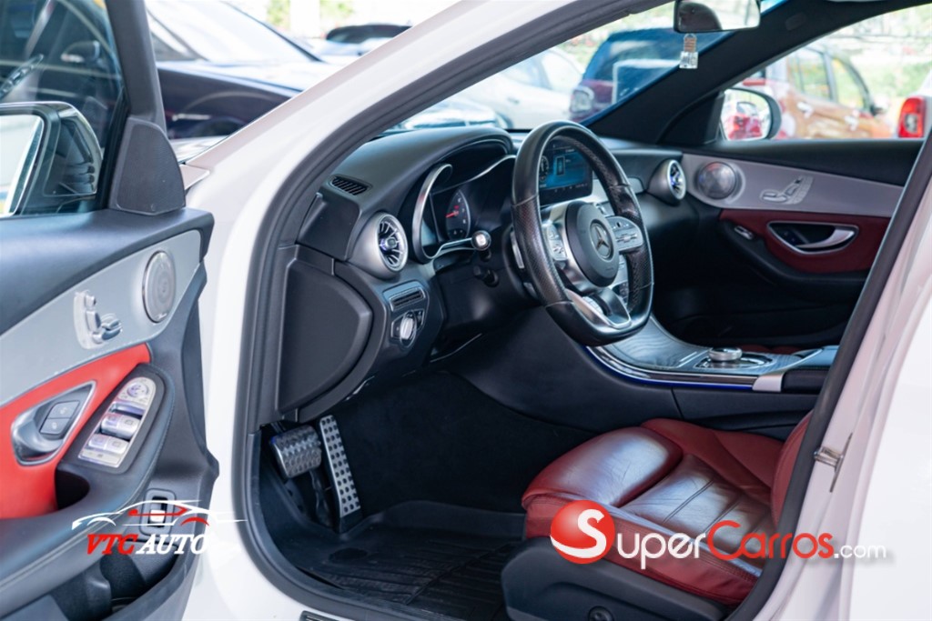 2019 Mercedes-Benz Clase C 300 — foto 9 / 11
