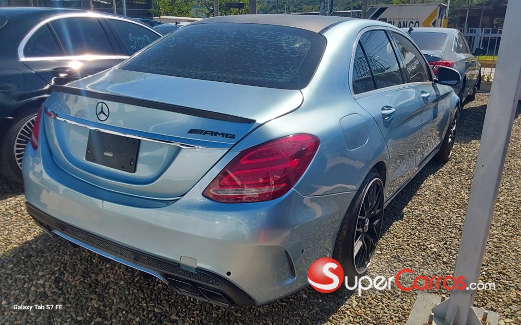 2016 Mercedes-Benz Clase C 300 — foto 3 / 4