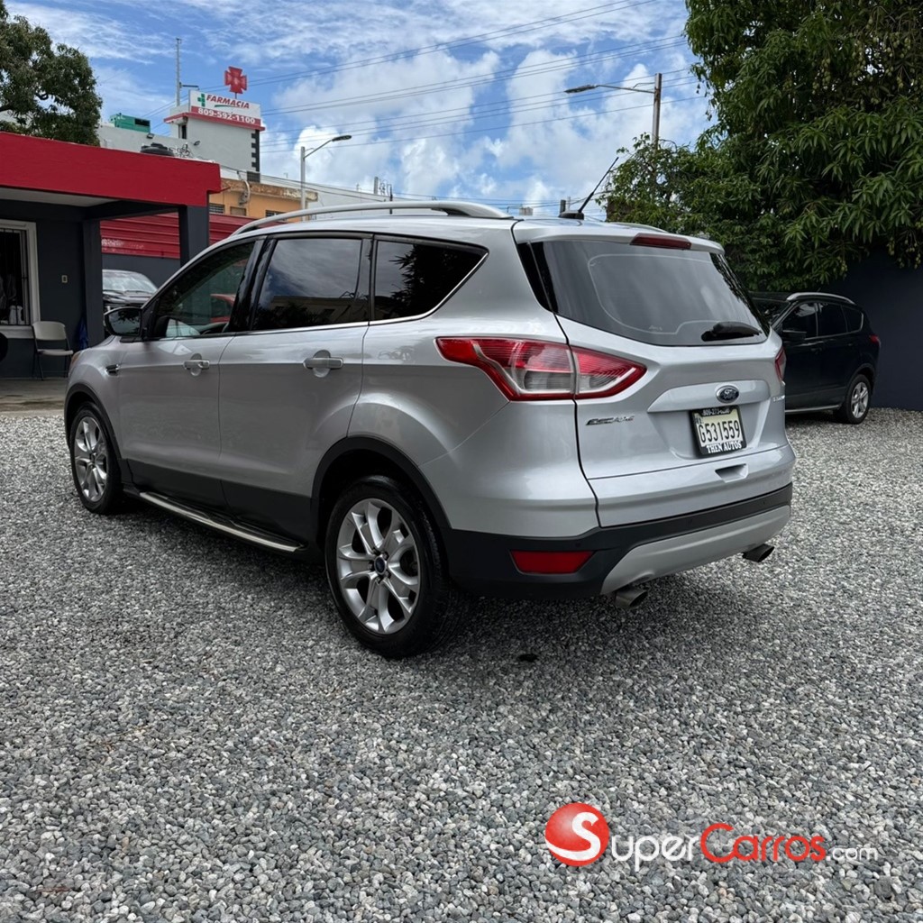 2015 Ford Escape Titanium — foto 4 / 12