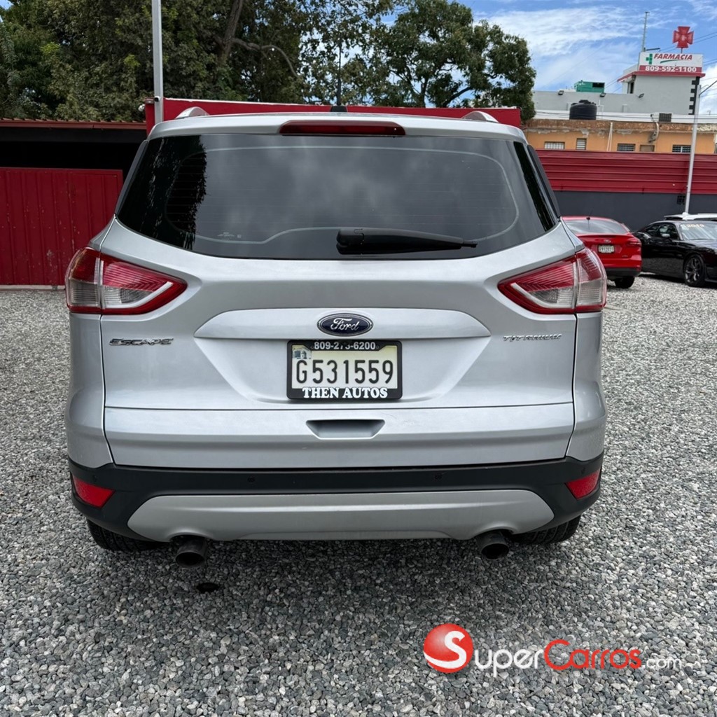2015 Ford Escape Titanium — foto 5 / 12