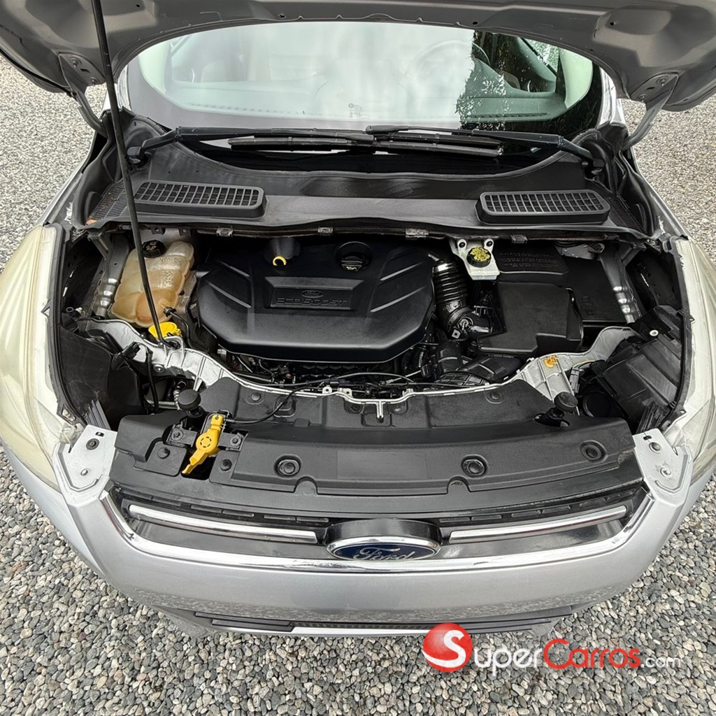 2015 Ford Escape Titanium — foto 12 / 12