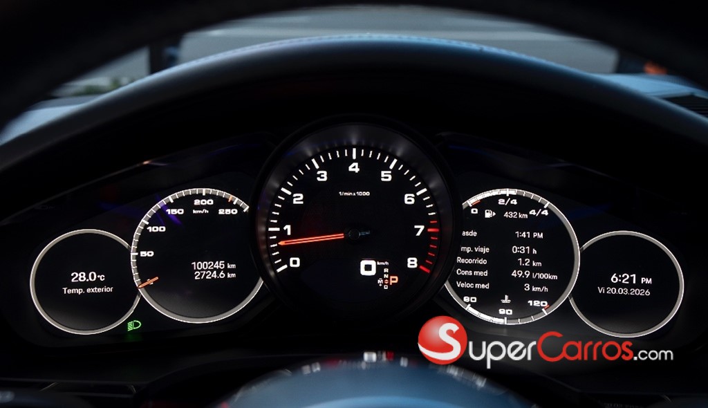 2022 Porsche Cayenne Coupe — foto 2 / 12