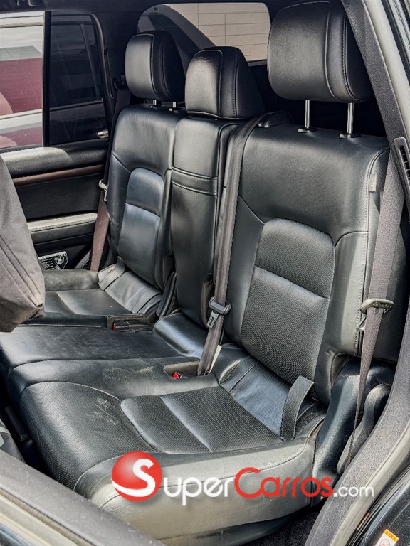 2017 Toyota Land Cruiser VXR — foto 4 / 12