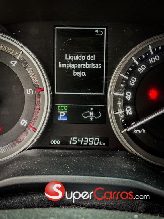 2017 Toyota Land Cruiser VXR — foto 6 / 12