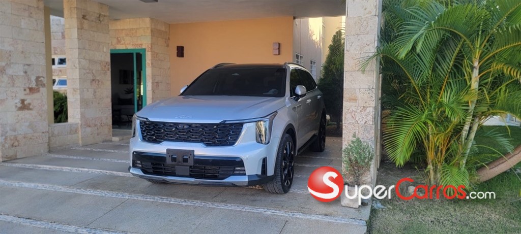 2025 Kia Sorento Limited — foto 2 / 12